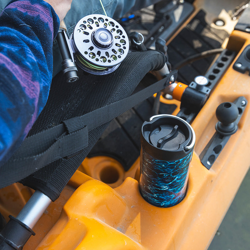 16oz-tkwide-with-cafe-cap-mossy-oak-v8 16oz_tumbler_mossyoak_bass_cafe_kayak_top_square.jpg