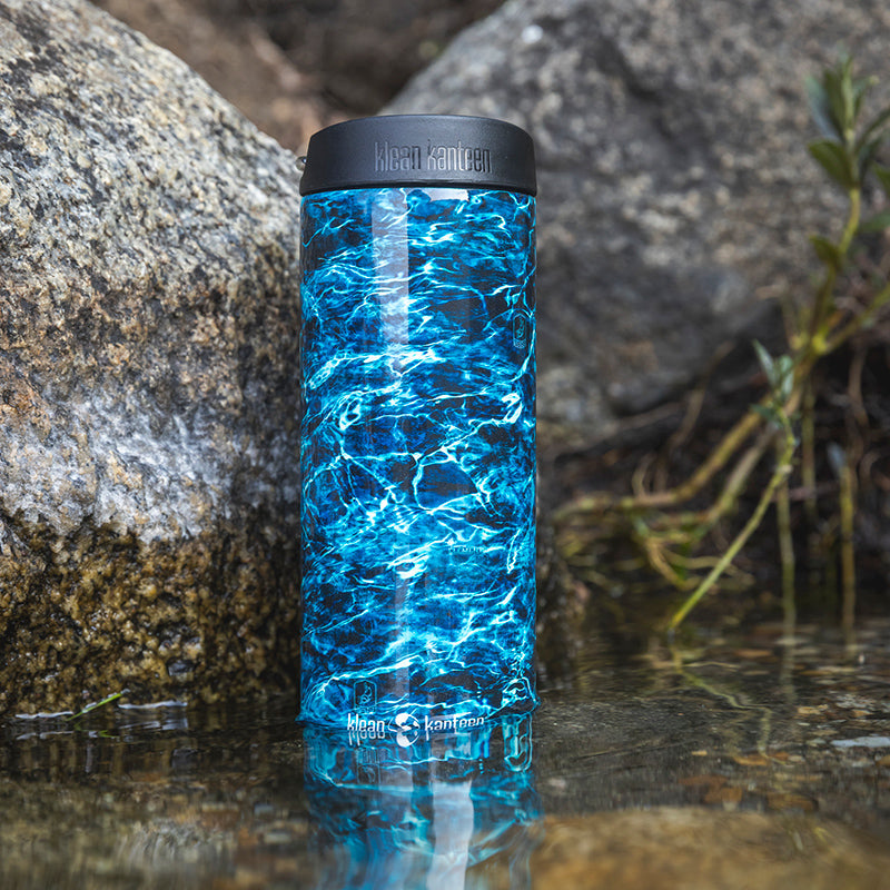 16oz-tkwide-with-cafe-cap-mossy-oak-v8 16oz_tumbler_mossyoak_bass_cafe_water_closeup_square.jpg
