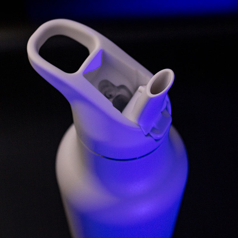 20oz-rise-classic-may-the-4th-u1 20oz_rise_classic_may_the_fourth_starwars_white_bottle_flipseal_square.jpg