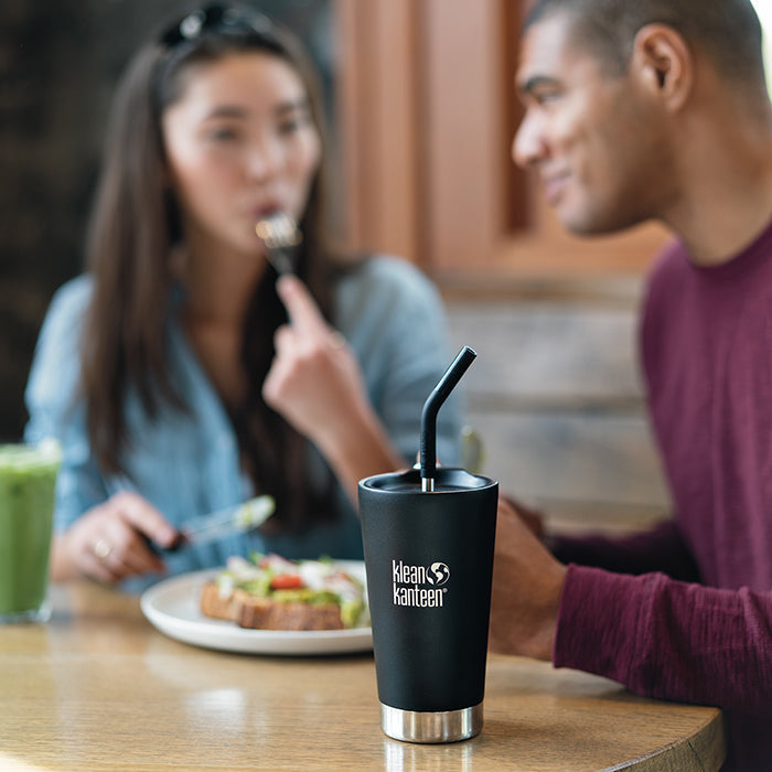 steel-straw-8mm-l6 coffee-tumbler-metal_straw_lifestyle.jpg