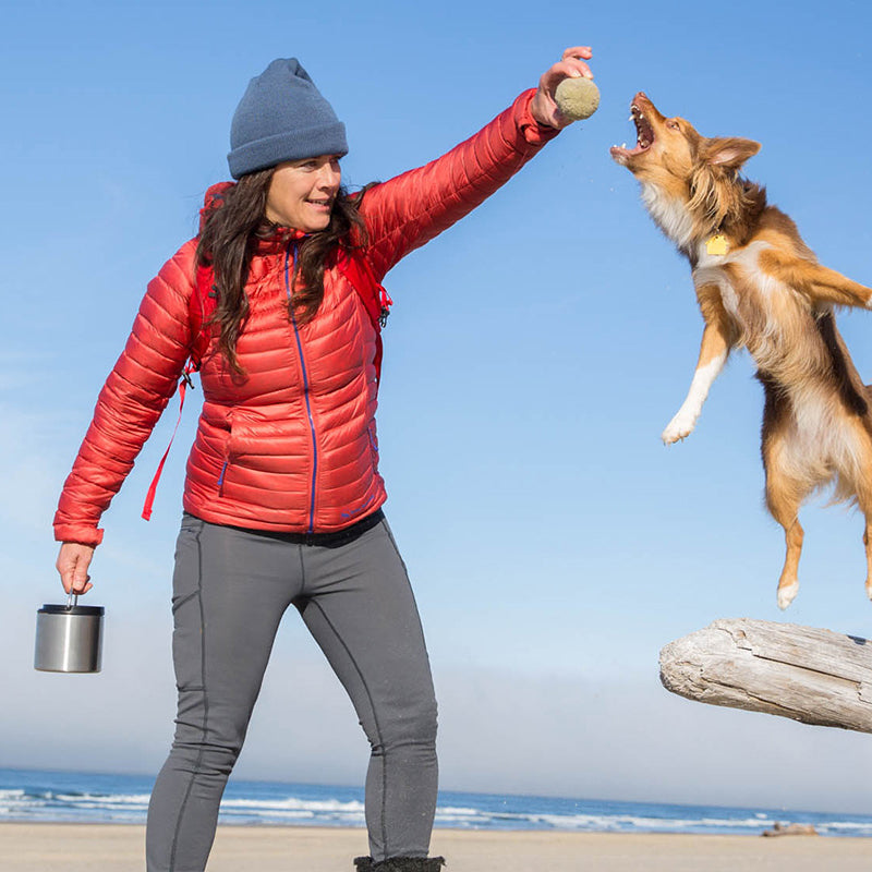 32oz-tkcanister-food-container-g8 food_canister_32oz_girl_beach_dog_jump_square.jpg