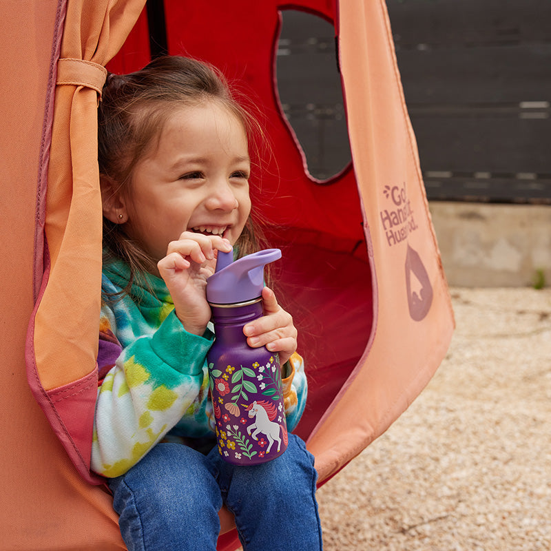 12oz-kid-s-classic-with-flip-seal-sport-cap-l8 kid_sport_flip_seal_12oz_girl_smile_hammock_square.jpg