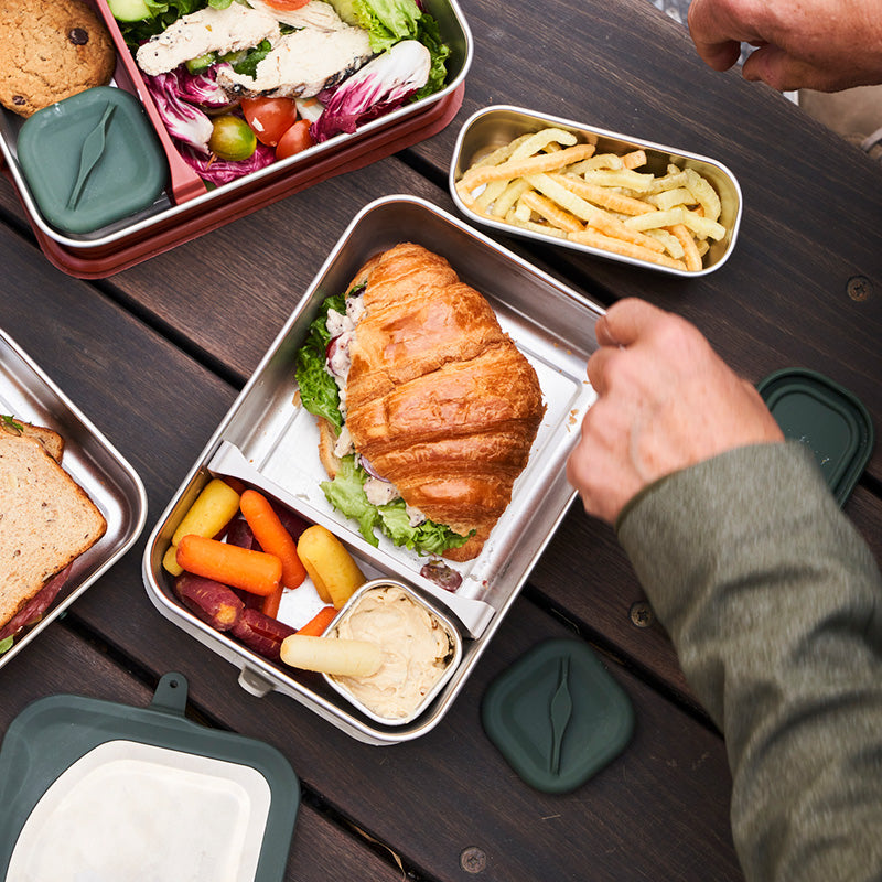 10oz-rise-food-box-snack-b2 rise_food_boxes_topdown_group_snack_square.jpg