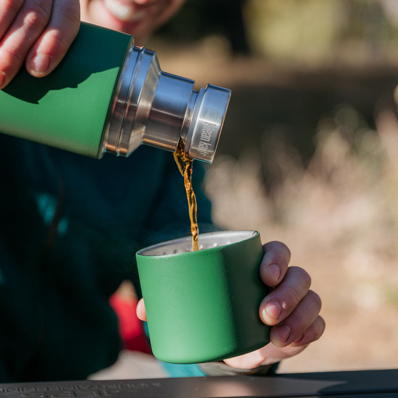 tkpro-maintenance-kit-c6 tkpro_32oz_thermos_green_pourthrough_lifestyle.jpg